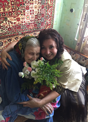 Светлана Глухова поздравила с Днем Рождения долгожительницу Саратова